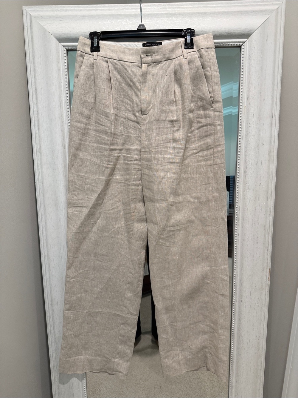 Banana Republic Light Beige Wide-Leg Linen Blend Pants